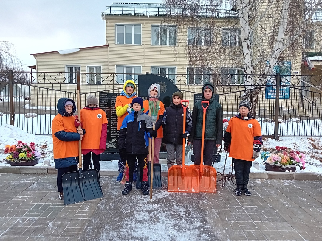 Наши волонтеры.