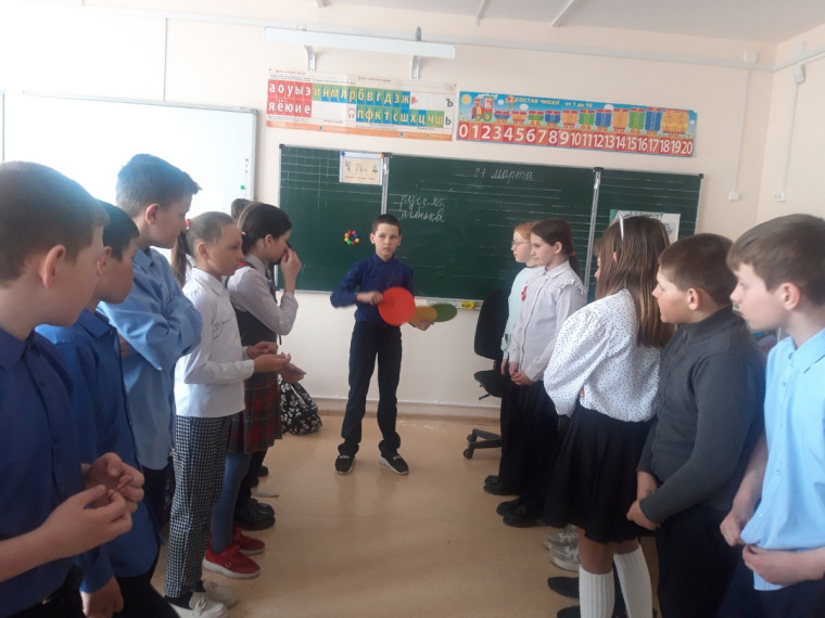 Игра" Поле Чудес" на тему "Знаем ПДД".